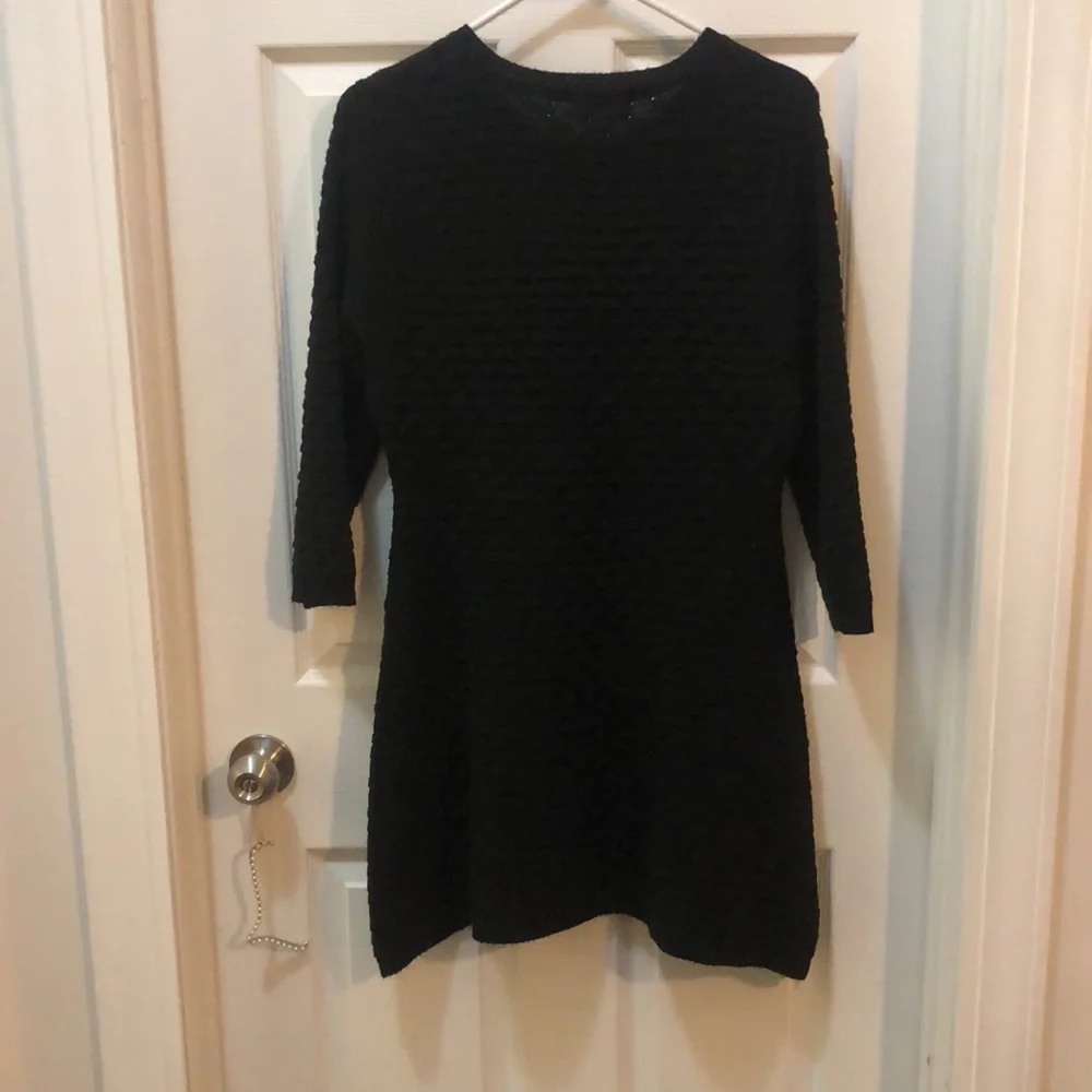 Black sweater dress ! - Picture 3 of 8